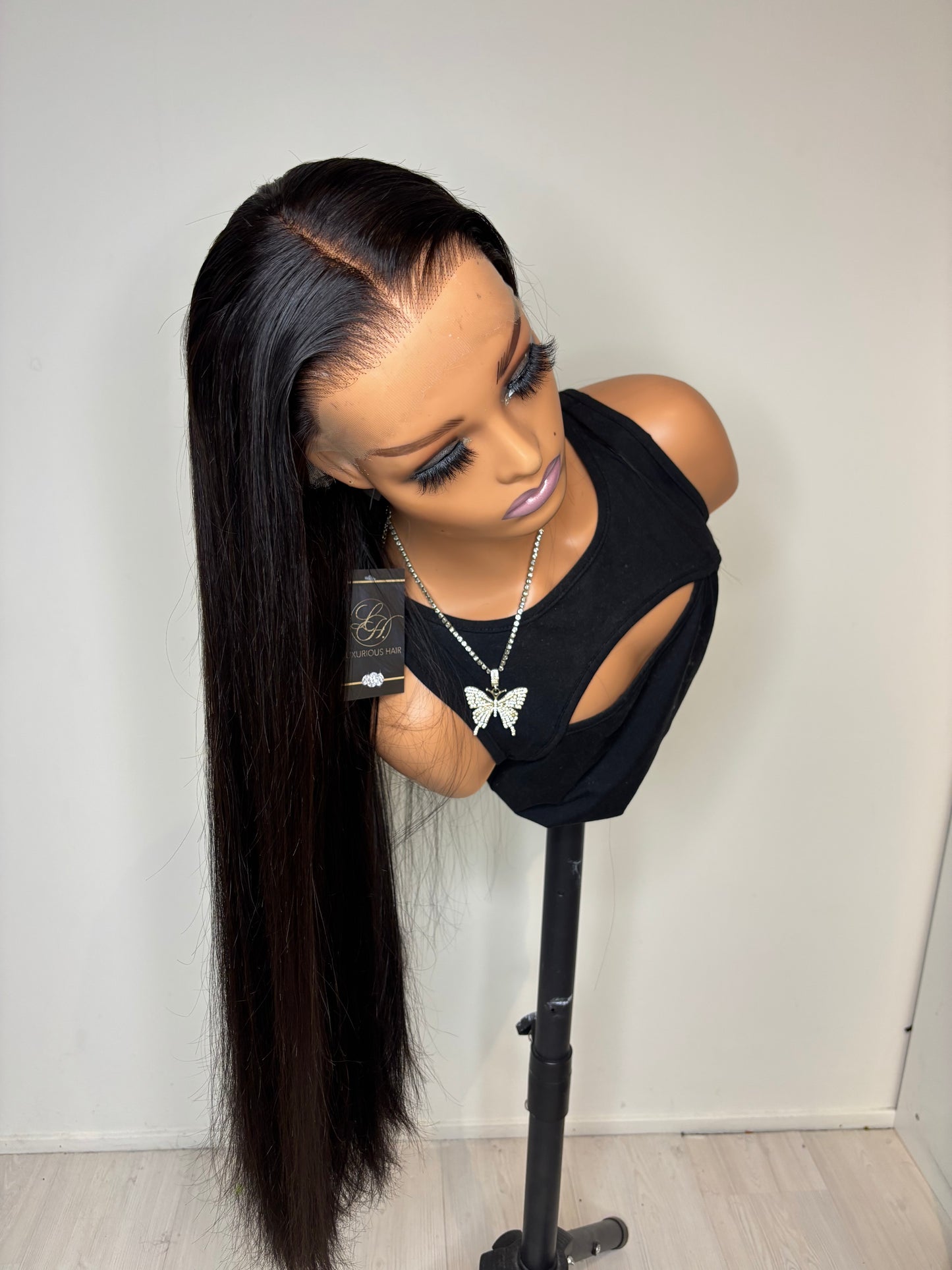 Straight HD Lace Frontal Wig